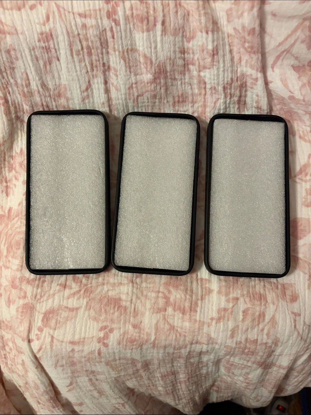 Unbranded lot animal